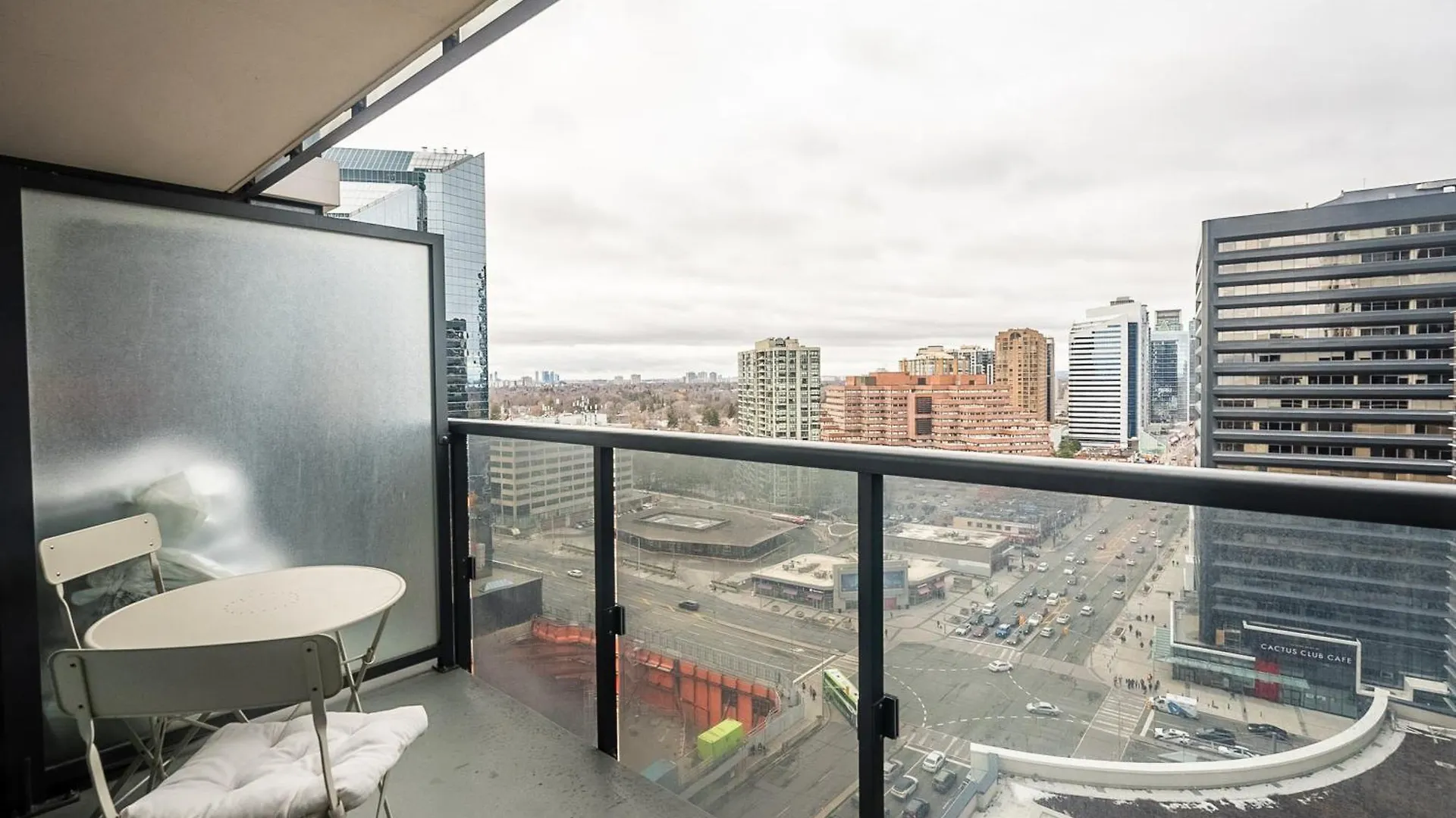 Globalstay Modern Apartments In North York Skyscraper Toronto Canada
