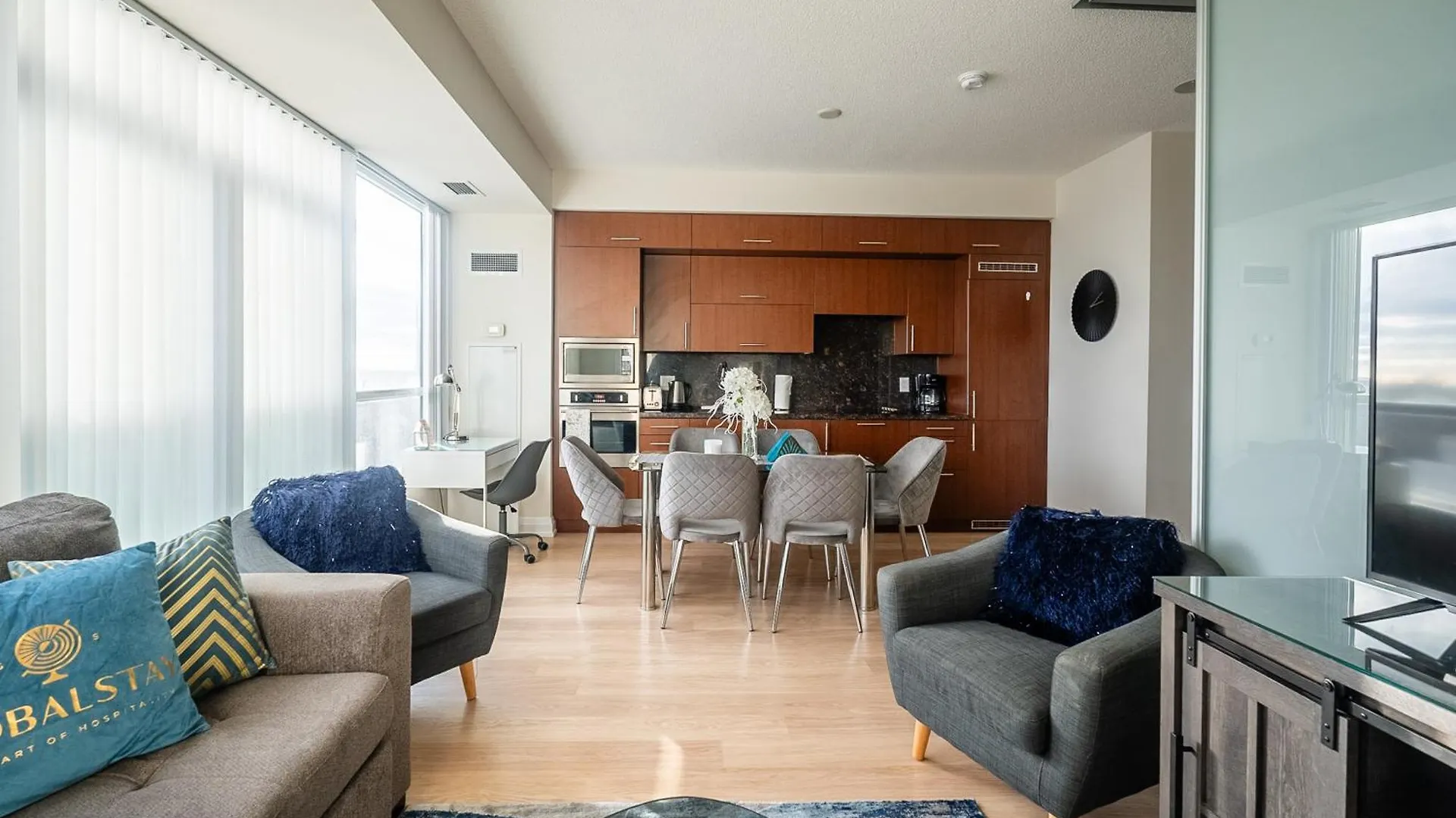 Globalstay Modern Apartments In North York Skyscraper Toronto