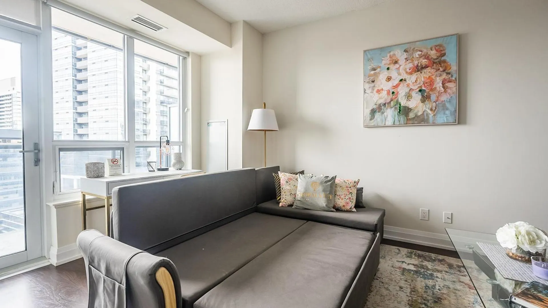 Globalstay Modern Apartments In North York Skyscraper Toronto