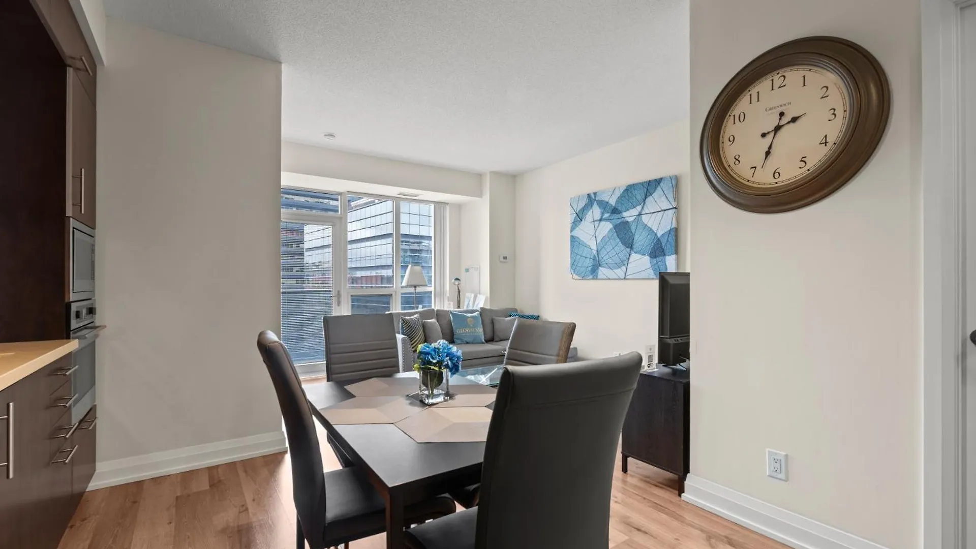 Globalstay Modern Apartments In North York Skyscraper Toronto Canada