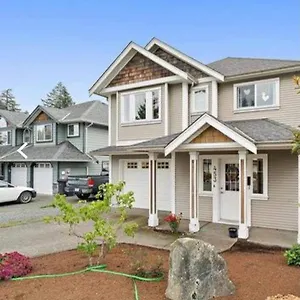 1 Bedroom In Langford. Apartment Victoria